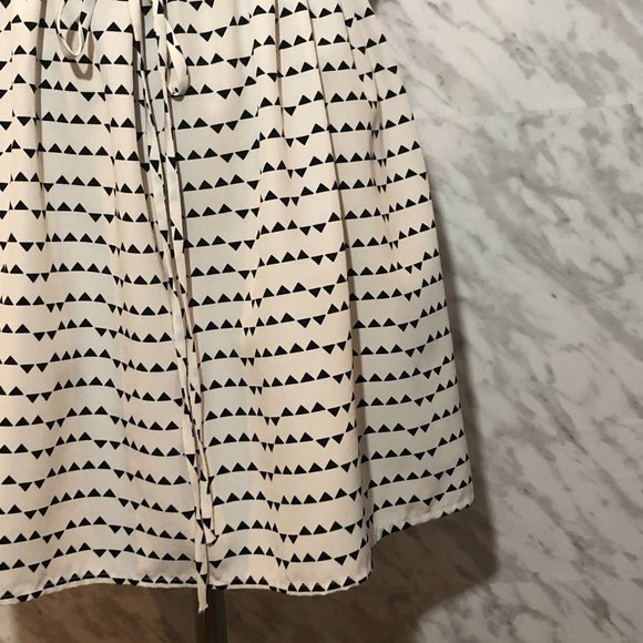 Forever 21 Dress - Picture 3 of 7